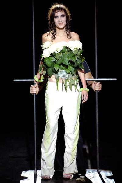 Look 17